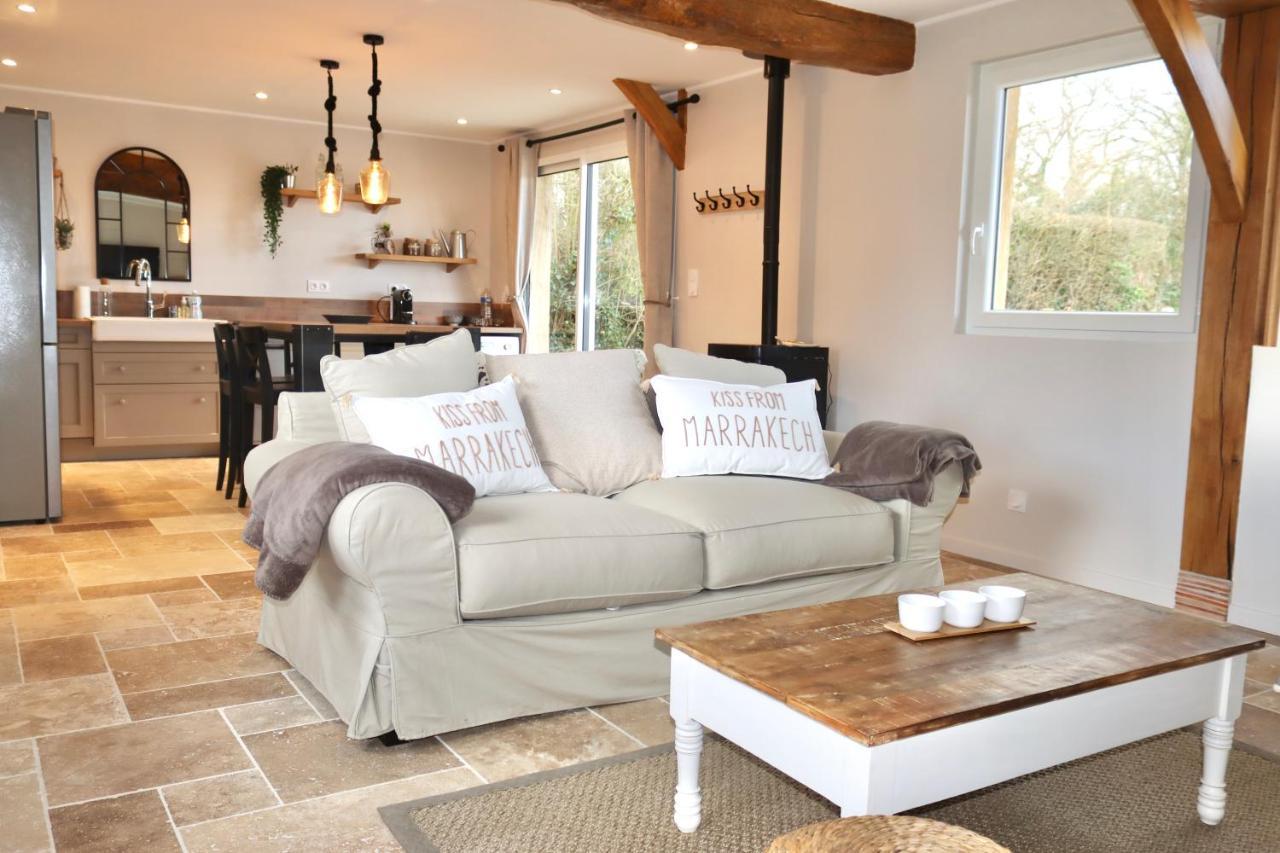 Les Maisons De Charlotte Glanville